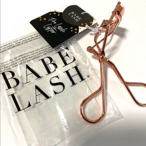 ❌SOLD❌Babe Lash Eyelash Curler Rose Gold